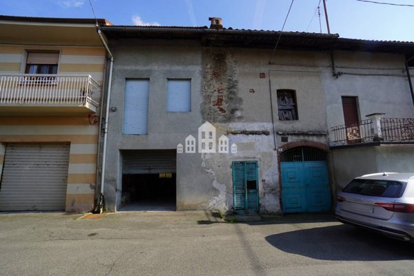 casa indipendente in vendita a Salassa