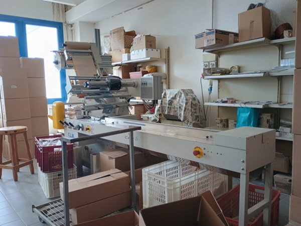 negozio in vendita a Salassa in zona Cascina Fenale