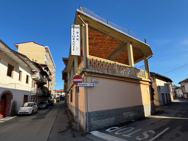 casa semindipendente in vendita a Salassa in zona Cascina Fenale