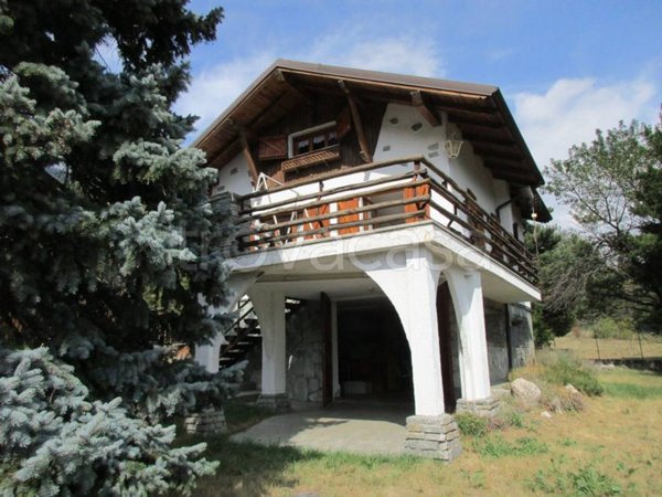 casa indipendente in vendita a Salbertrand in zona San Romano