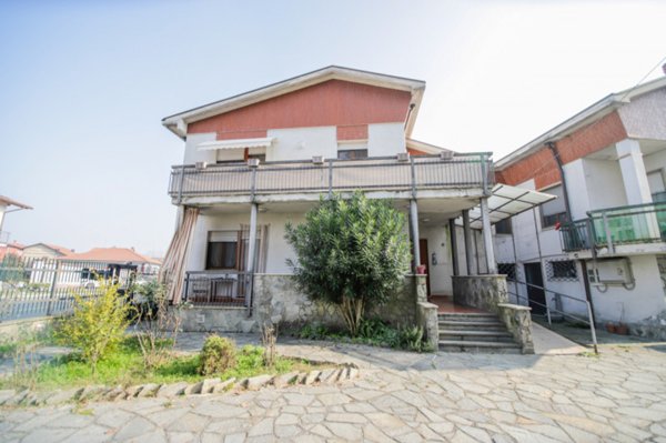 casa semindipendente in vendita a San Benigno Canavese