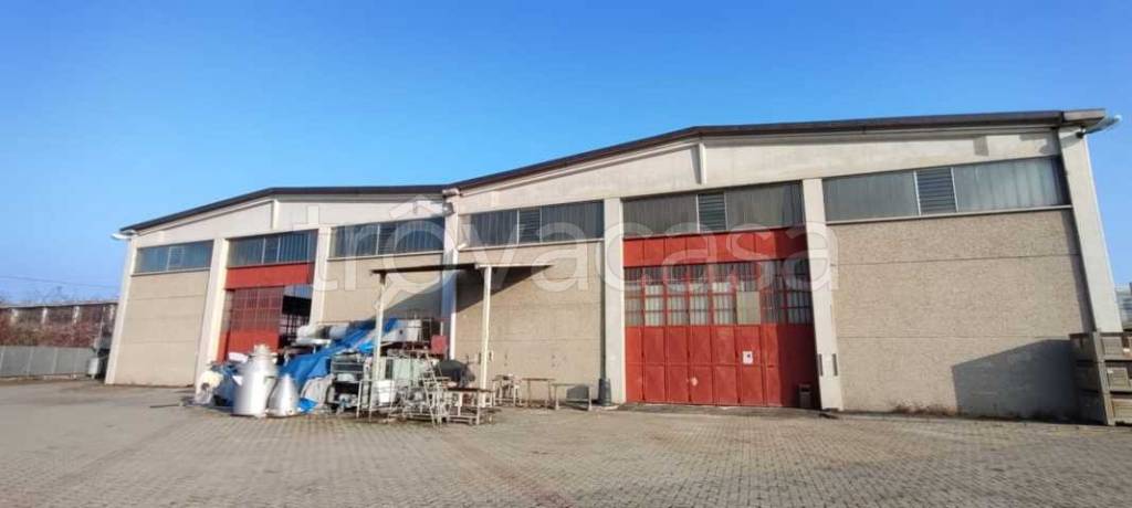 locale commerciale in vendita a San Benigno Canavese