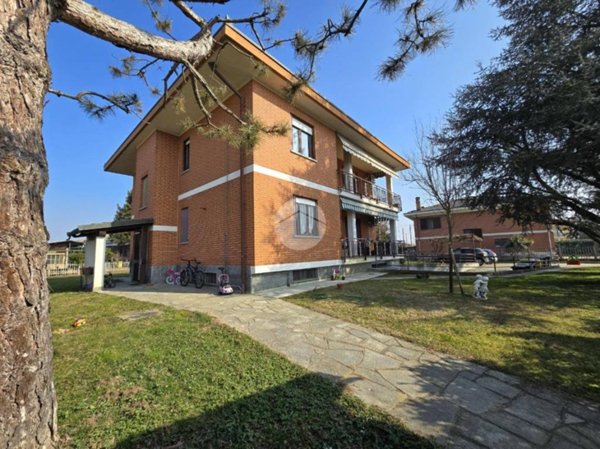 casa indipendente in vendita a San Benigno Canavese