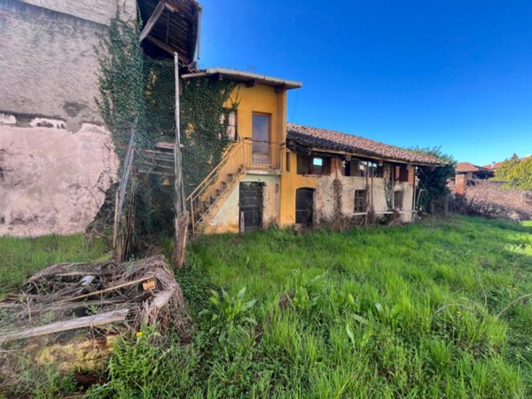 casa semindipendente in vendita a San Benigno Canavese