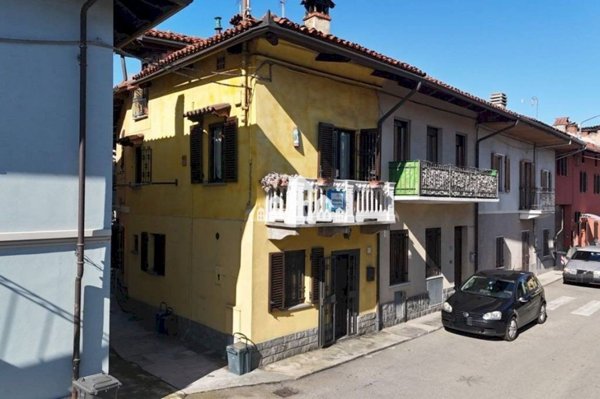 casa indipendente in vendita a San Benigno Canavese