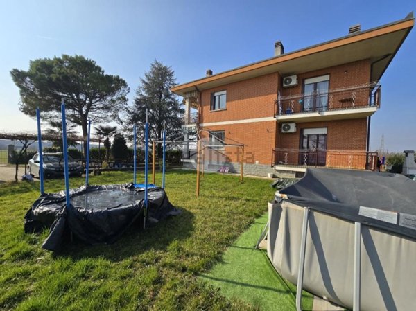 casa indipendente in vendita a San Benigno Canavese