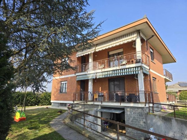 casa indipendente in vendita a San Benigno Canavese