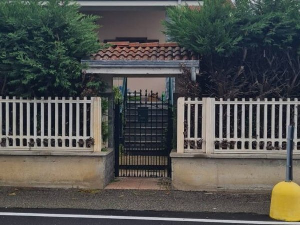casa indipendente in vendita a San Benigno Canavese