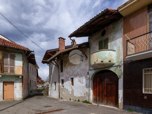 casa indipendente in vendita a San Benigno Canavese