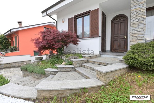 casa indipendente in vendita a San Benigno Canavese