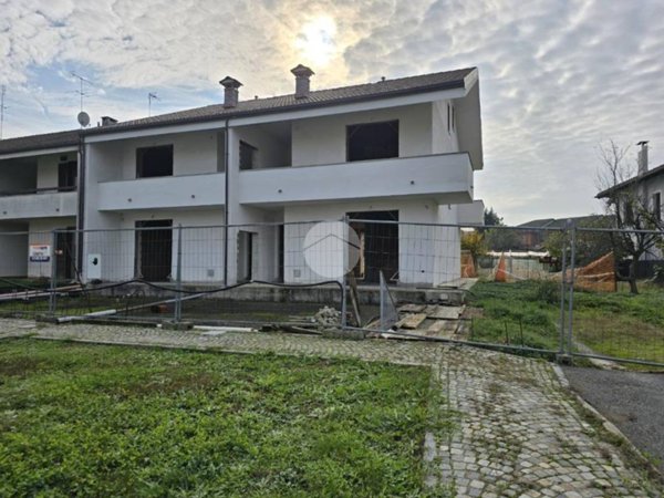 casa indipendente in vendita a San Benigno Canavese