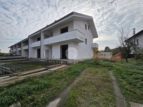 casa indipendente in vendita a San Benigno Canavese