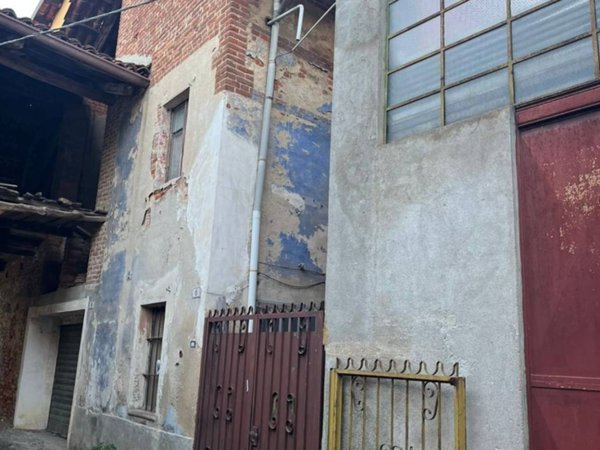 casa indipendente in vendita a San Benigno Canavese