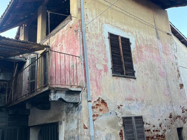 casa indipendente in vendita a San Benigno Canavese