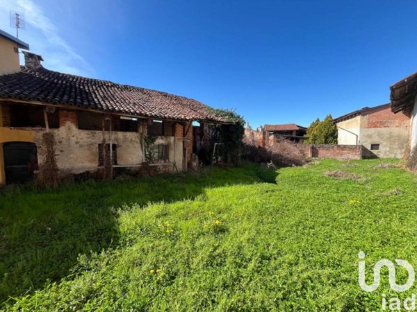 casale in vendita a San Benigno Canavese
