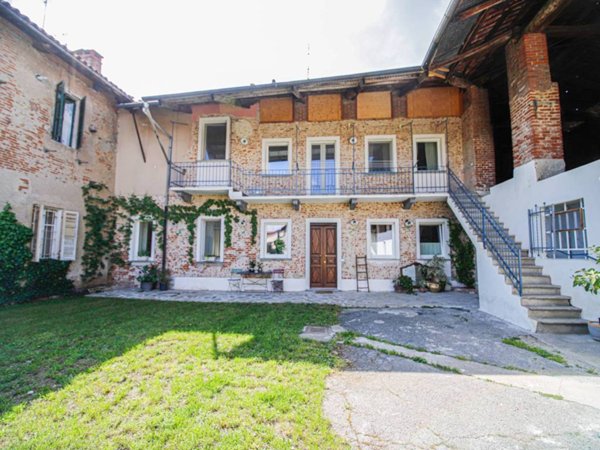 casa indipendente in vendita a San Benigno Canavese