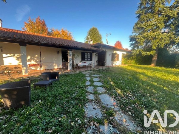 casa indipendente in vendita a San Benigno Canavese