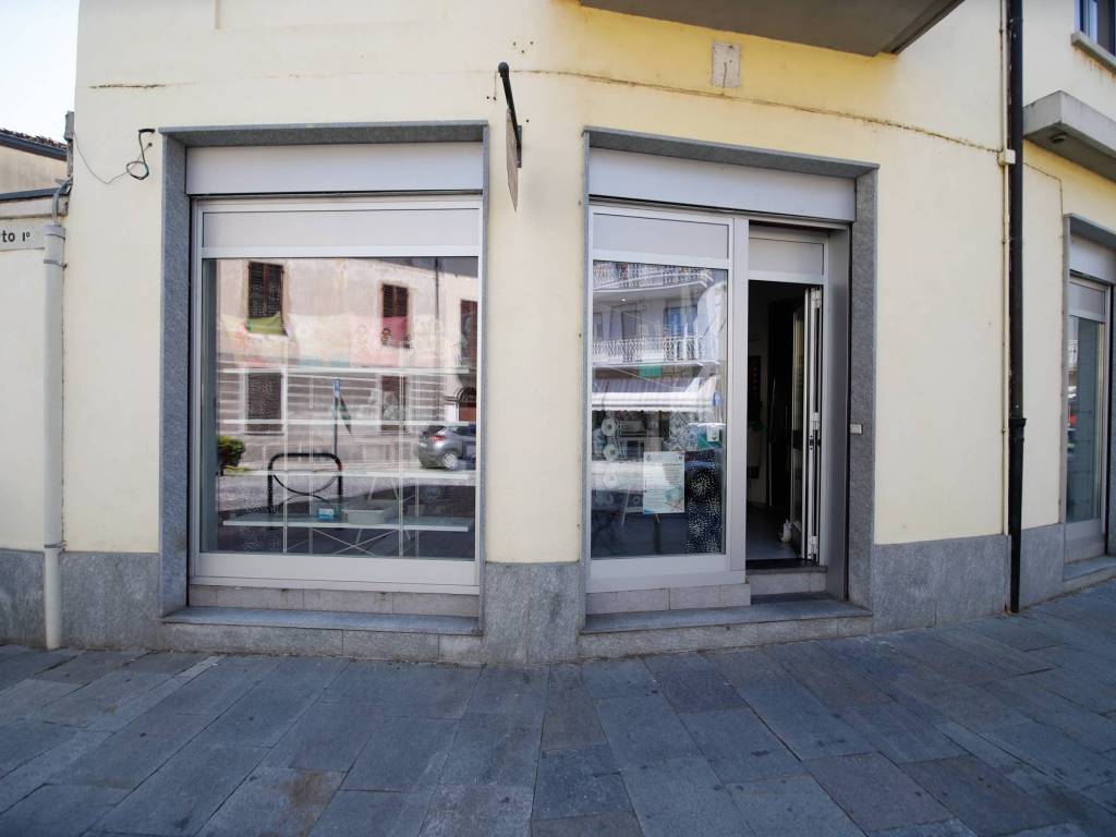 negozio in vendita a San Benigno Canavese