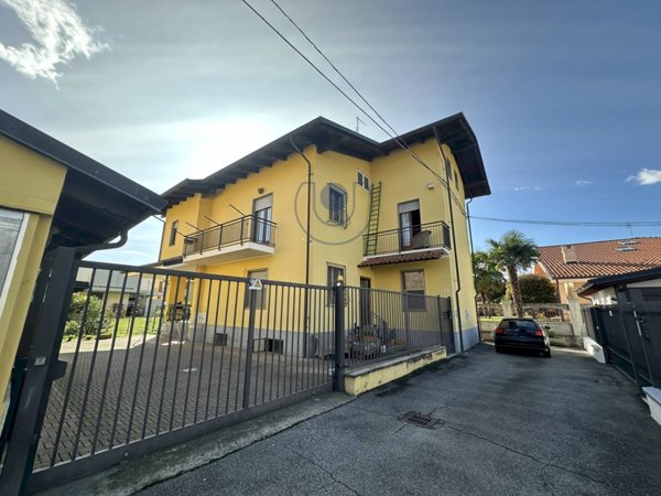 casa indipendente in vendita a San Carlo Canavese