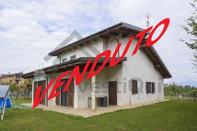 casa indipendente in vendita a San Carlo Canavese