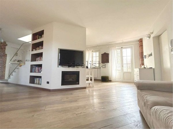 casa indipendente in vendita a San Carlo Canavese