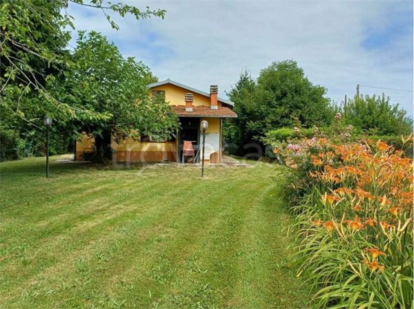casa indipendente in vendita a San Carlo Canavese