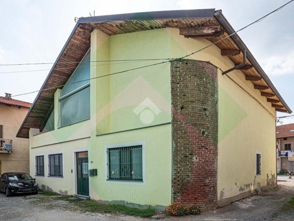 appartamento in vendita a San Carlo Canavese in zona Sedime