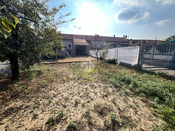 casa semindipendente in vendita a San Carlo Canavese