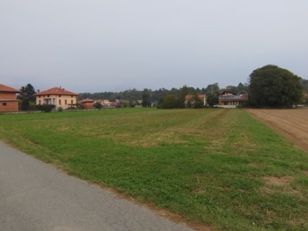 terreno agricolo in vendita a San Carlo Canavese