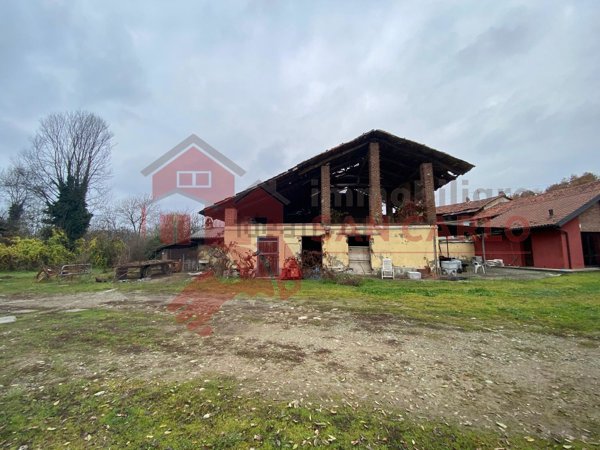 casa indipendente in vendita a San Carlo Canavese