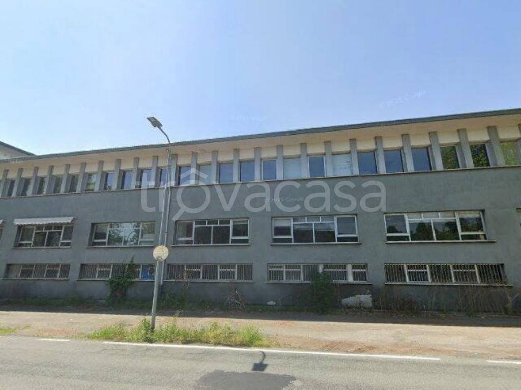 locale commerciale in vendita a San Carlo Canavese