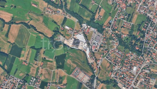 locale commerciale in vendita a San Carlo Canavese