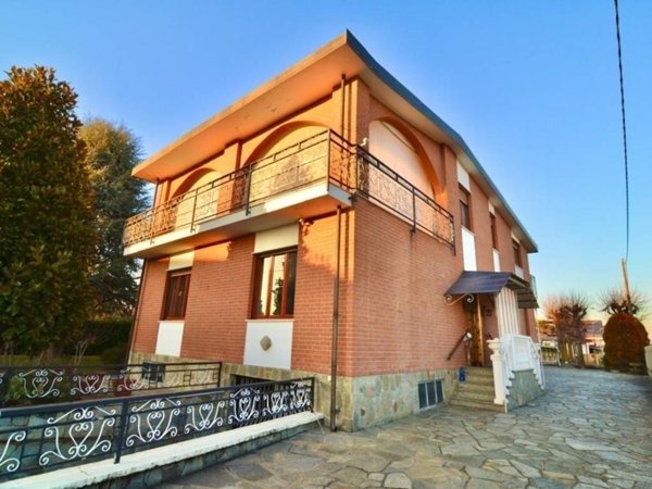 casa indipendente in vendita a San Carlo Canavese
