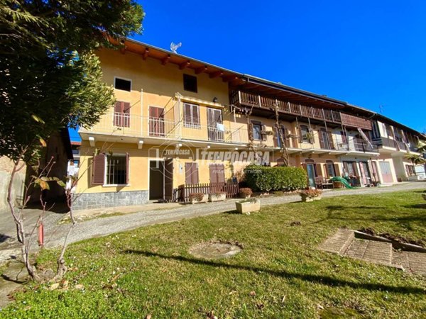 casa indipendente in vendita a San Carlo Canavese