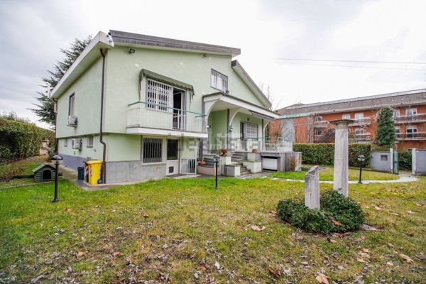 casa indipendente in vendita a San Carlo Canavese