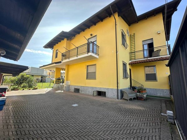 casa indipendente in vendita a San Carlo Canavese