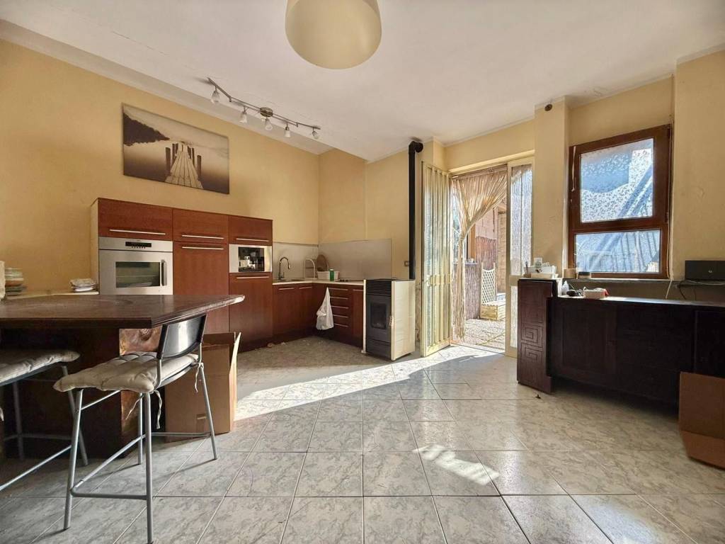 casa indipendente in vendita a San Carlo Canavese in zona Sedime