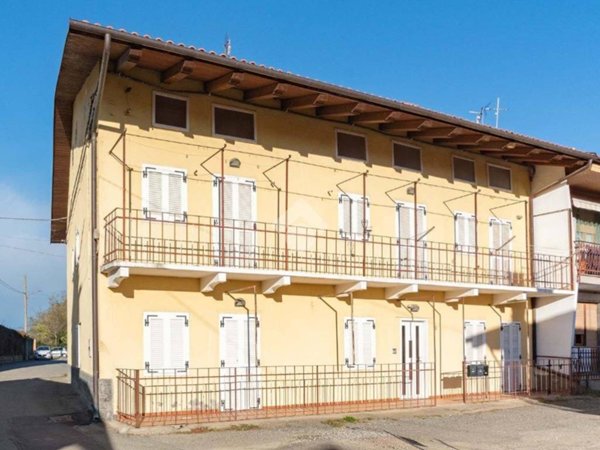 casa indipendente in vendita a San Carlo Canavese in zona Baima