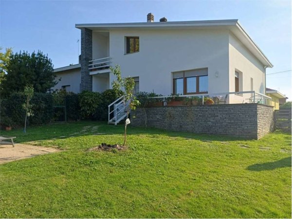 casa indipendente in vendita a San Carlo Canavese