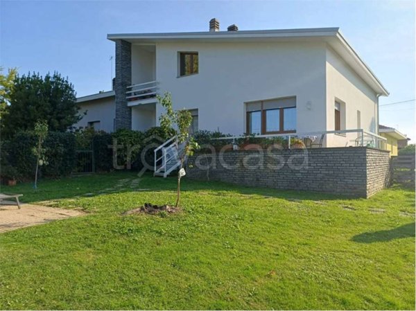 casa indipendente in vendita a San Carlo Canavese