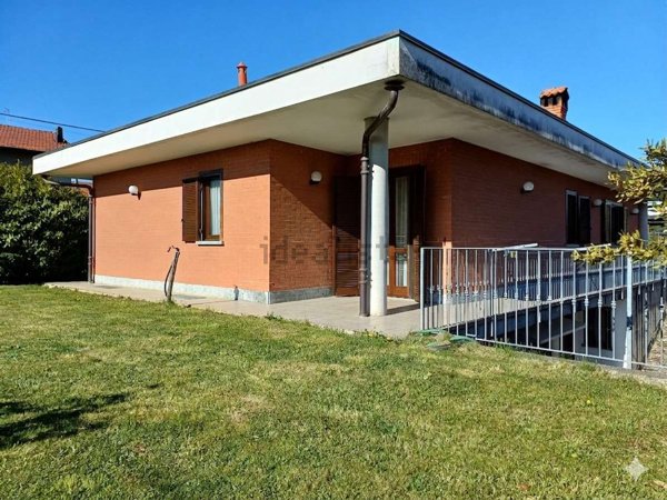 casa indipendente in vendita a San Carlo Canavese