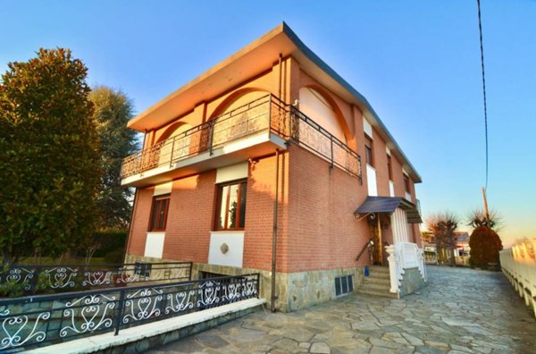 casa indipendente in vendita a San Carlo Canavese