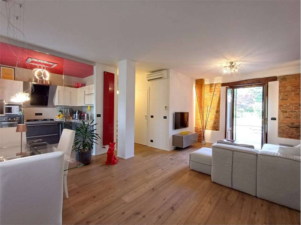 casa indipendente in vendita a San Carlo Canavese in zona Spinerano
