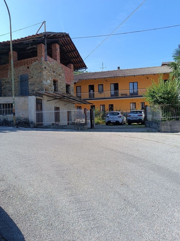 appartamento in vendita a San Colombano Belmonte