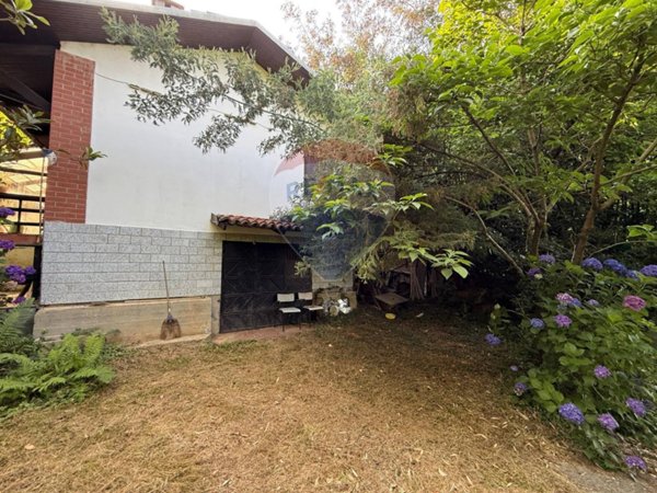 casa indipendente in vendita a San Colombano Belmonte