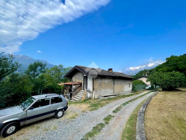 casa indipendente in vendita a San Didero