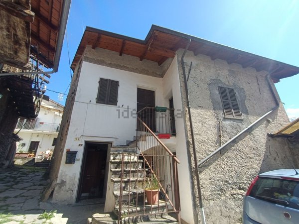 casa indipendente in vendita a San Didero