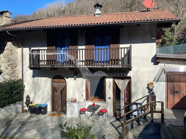 casa semindipendente in vendita a San Didero