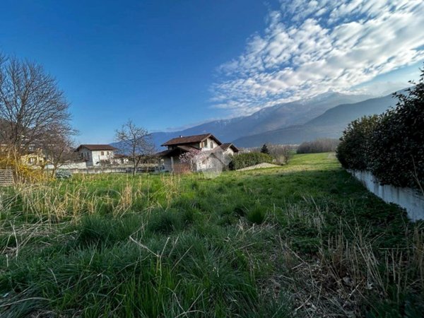 terreno edificabile in vendita a San Didero in zona Volpi