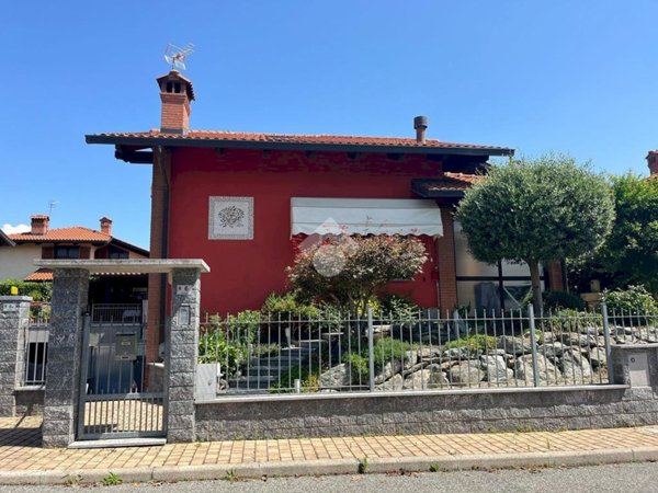 casa indipendente in vendita a San Francesco al Campo